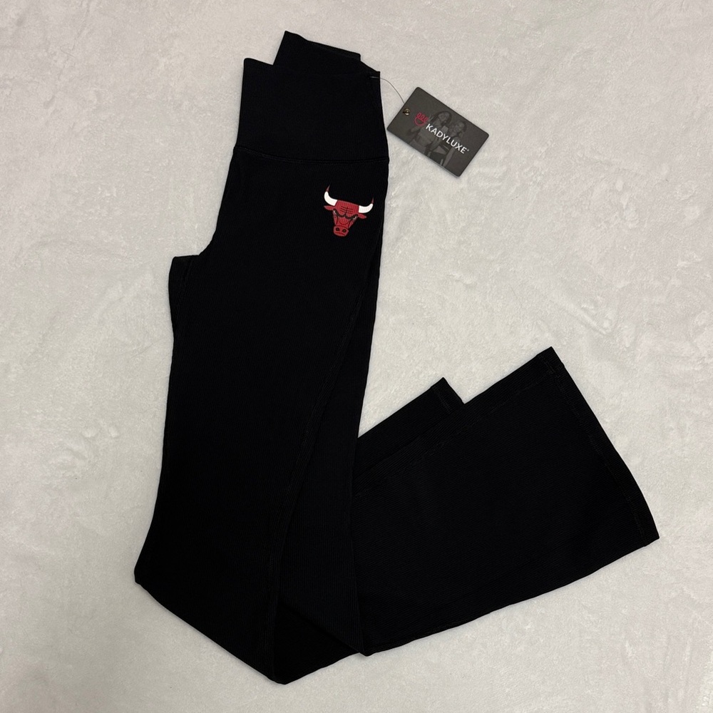 Kadyluxe Black Leggings with Red Bull Logo